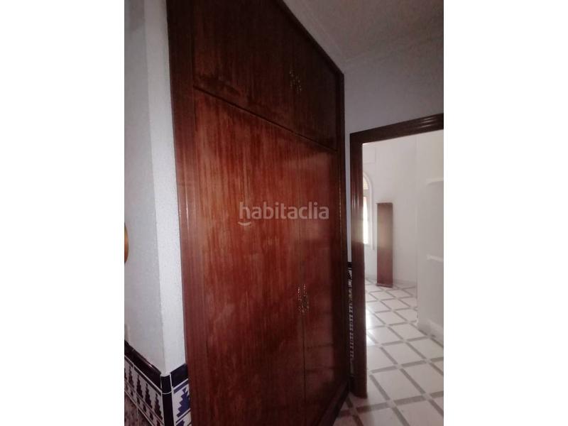 Foto 81b62a10-83a7-4b7a-93c8-85c01f46abbc. Chalet  unifamiliar en venta en Entrenúcleos41704 en Dos Hermanas