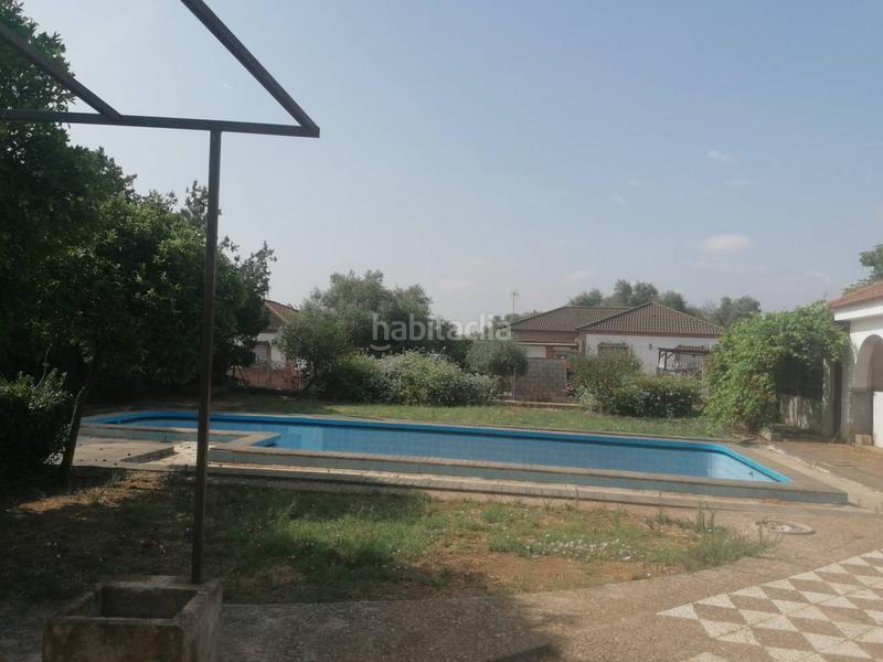 Foto 9d198ff6-7bf1-4f9f-a3ce-41d3b31ace5b. Chalet  unifamiliar en venta en Entrenúcleos41704 en Dos Hermanas