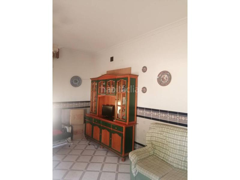 Foto acdf5fd9-d16f-4e04-a898-55b146942ea2. Chalet  unifamiliar en venta en Entrenúcleos41704 en Dos Hermanas