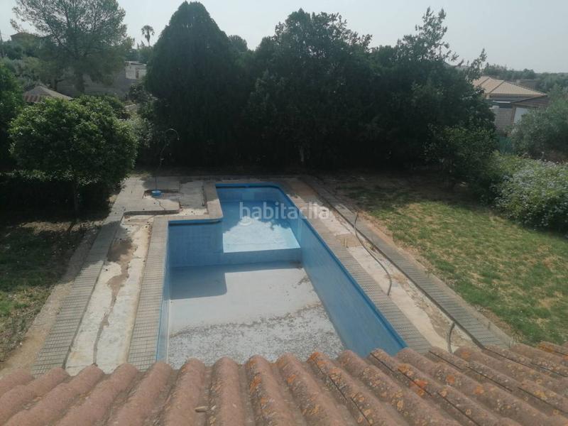 Foto f06a81a8-70ec-4270-bfb5-8cb1d61f3734. Chalet  unifamiliar en venta en Entrenúcleos41704 en Dos Hermanas