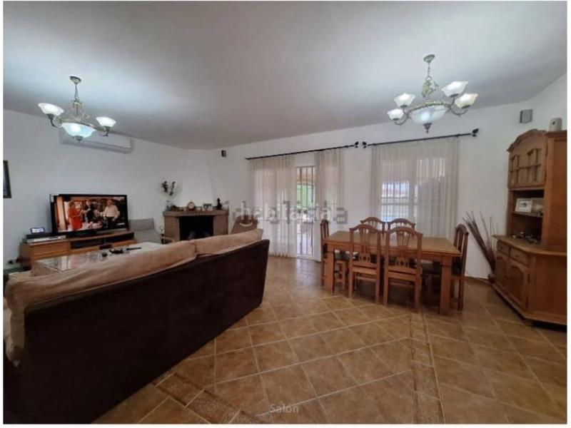 Foto 0fc24565-0c67-4b3b-ad36-3fbb30931dd4. Chalet en torrecilla 56 chalet unifamiliar en venta en Carmona