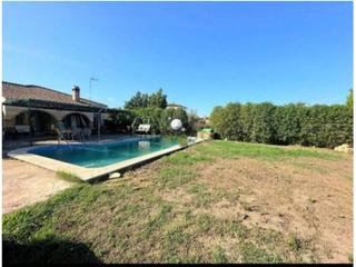 Chalet  Torrecilla 56. Chalet unifamiliar en venta en carmona