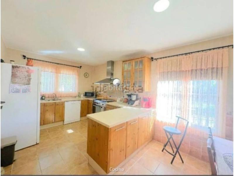 Foto b4bc4ef3-357c-4533-b263-b650d2e5e813. Chalet en torrecilla 56 chalet unifamiliar en venta en Carmona