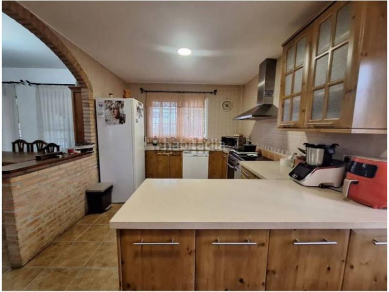 Foto e93dc04d-fa70-4dba-b126-f2632b654537. Chalet en torrecilla 56 chalet unifamiliar en venta en Carmona
