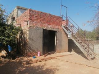 Finca rústica a Monjas 124. Terreno en venta en carmona