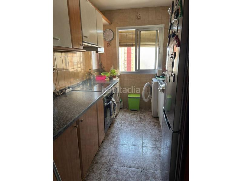 Foto 00eada57-c5e8-49dc-96a5-6f3470a80d59. Flat with heating in Parque Atlántico- San Matías Sevilla