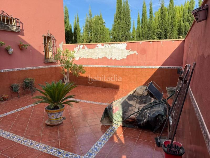Foto d4b27df9-7546-4201-ab36-d094e47b2587. Chalet en cristal urbanización tarazona 391 chalet unifamiliar en venta en polígono industrial majaravique en Rinconada (La)