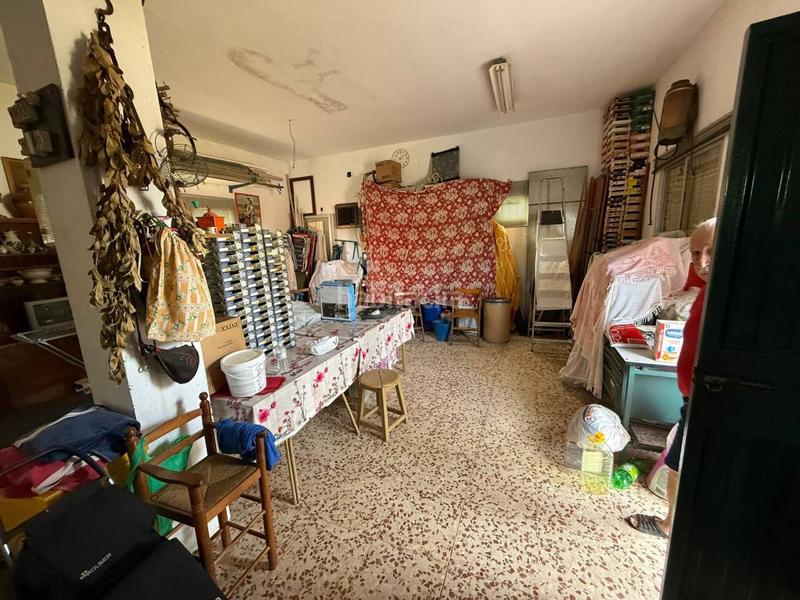 Foto db7d1cb1-6ff1-4927-bc18-9074d8781313. Chalet en cristal urbanización tarazona 391 chalet unifamiliar en venta en polígono industrial majaravique en Rinconada (La)