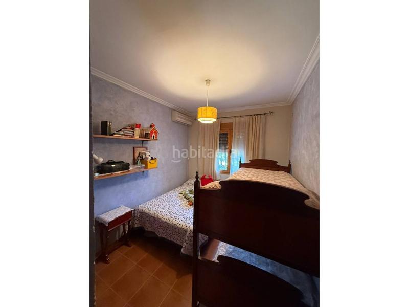 Foto ee8178f0-81f2-4bde-8bef-c08db40219b4. Chalet en cristal urbanización tarazona 391 chalet unifamiliar en venta en polígono industrial majaravique en Rinconada (La)