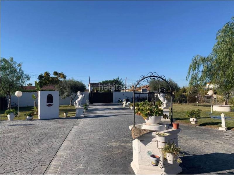 Foto 20c761b3-8d23-45ff-8df2-6589e3589d11. Xalet amb aparcament piscina a Rinconada (La)