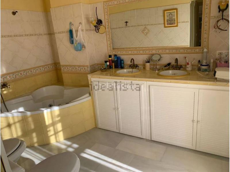 Foto 94ba3685-3d07-438e-87ed-3fe014be5637. Xalet amb aparcament piscina a Rinconada (La)