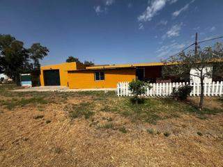 Xalet  Mataluna. Chalet unifamiliar en venta en carmona
