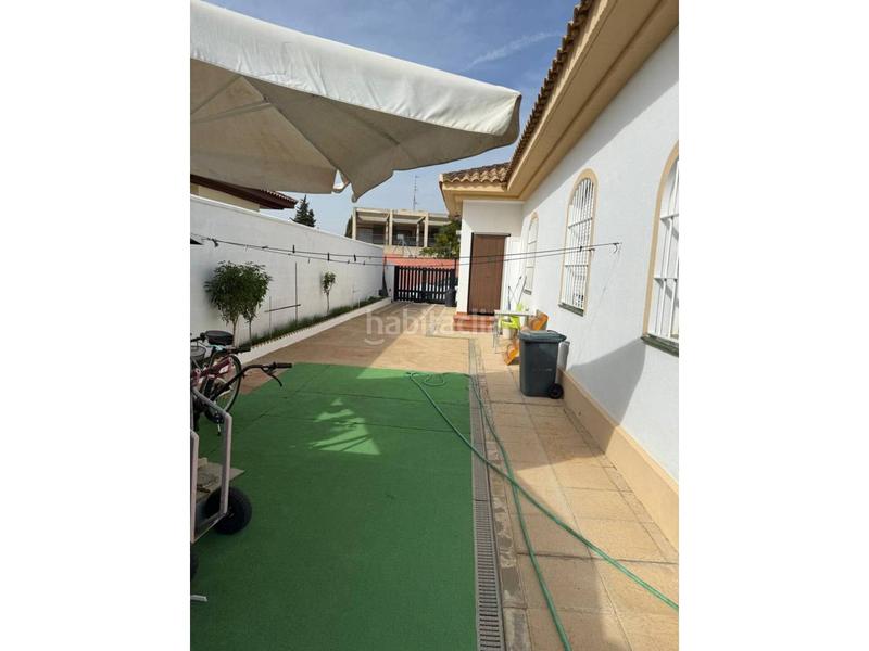 Foto 6e960767-5718-4254-9e92-32ee82bce169. Chalet with heating parking pool in Almensilla