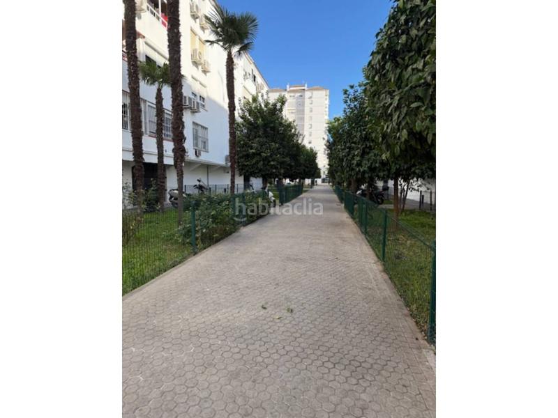 Foto 7127bb88-e033-4200-9435-8f11aba114cf. Pis amb calefacció aparcament a Villegas Sevilla