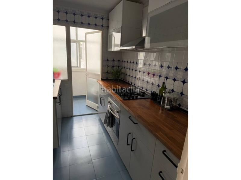 Foto 8b775140-bad8-4602-98cb-6d608ed6fa42. Pis amb calefacció aparcament a Villegas Sevilla