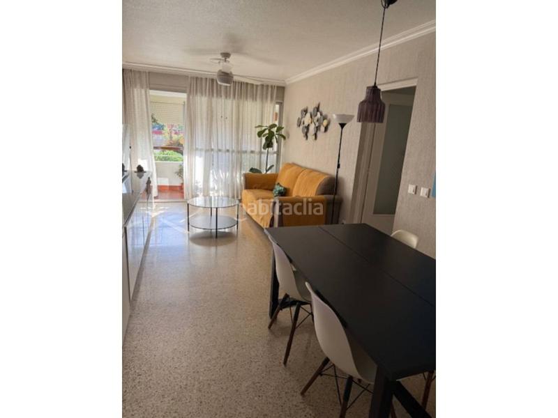 Foto 8b8b6b42-7143-47a2-bbfd-1aaccd8ae388. Pis amb calefacció aparcament a Villegas Sevilla