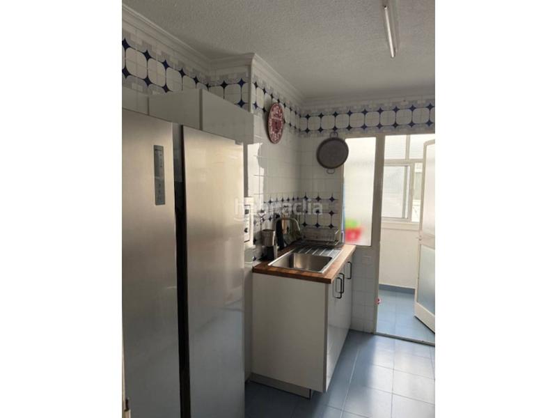 Foto b0a5affc-f9c6-418a-8962-5e9ebe8baacd. Pis amb calefacció aparcament a Villegas Sevilla