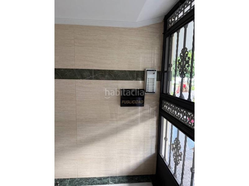 Foto f6da78d7-63e9-4f51-8e43-00522dab89f4. Pis amb calefacció aparcament a Villegas Sevilla