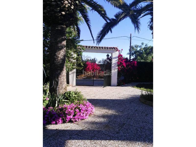 Foto 09a5e4cf-d9e3-468d-8ce9-800517aa2c81. Casa  en venta en Carmona