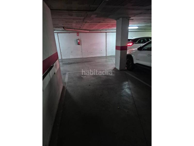 Foto 38e64770-289a-4d57-9b2d-596ac3c8a45a. Posto auto in romería 2 in Sta. Aurelia - Cantábrico - Atlàntico - La Romería Sevilla