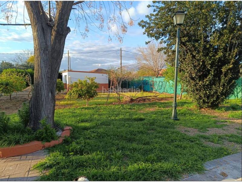 Foto 46548af5-d97b-4265-a24a-b93bea5cb125. Xalet amb aparcament piscina a Carmona