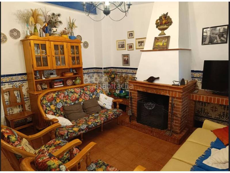 Foto 717b9ede-af6f-4cff-a1f3-b8a6f4c8f2f9. Xalet amb aparcament piscina a Carmona