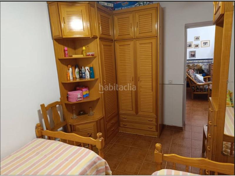 Foto ec25368f-6261-4ed7-96f6-1f313777292d. Xalet amb aparcament piscina a Carmona