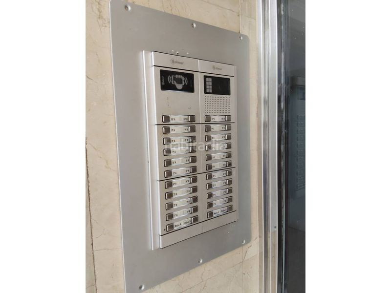 Foto e5c4c357-2abc-4e2d-970b-ea6be41ce610. Pis a calle rafael alberti 3 a San Carlos - San José Sevilla