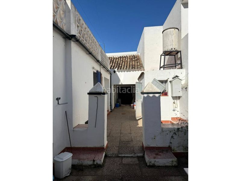 Foto 391281ed-3dbb-4126-8a1e-12244e0c7c1c. Casa a calle blas infante 31 a Gerena