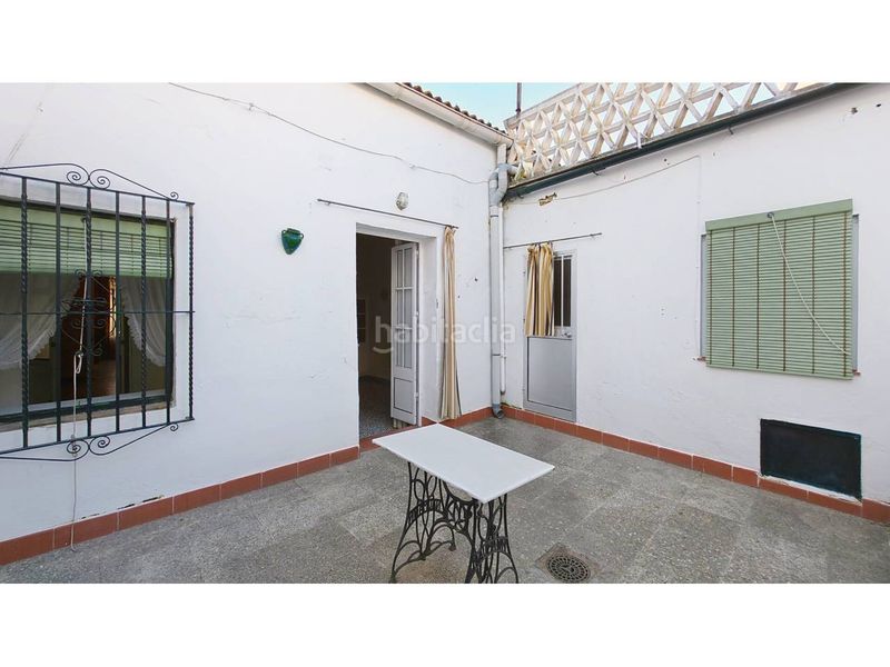 Foto 935713ad-9848-45e5-9bbf-b1bddebf3071. Casa a calle blas infante 31 a Gerena