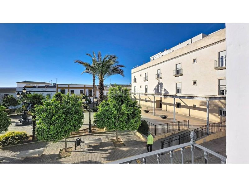 Foto a7873d4d-a642-42b4-b50c-e432804c0e3a. Casa a calle blas infante 31 a Gerena