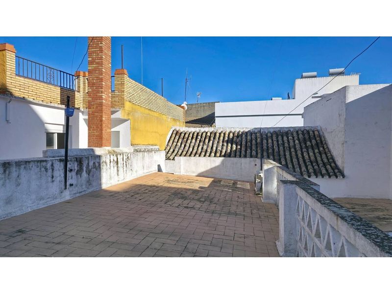 Foto af6659d6-09e0-442a-952d-534f7130b09a. Casa a calle blas infante 31 a Gerena