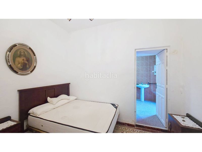 Foto b3c9849d-a969-4990-8d8c-4a477eb70cf1. Casa a calle blas infante 31 a Gerena