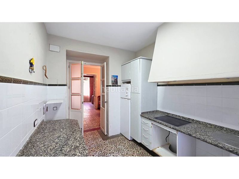 Foto c24b7785-e868-4973-a29a-ed78d8d51cde. Casa a calle blas infante 31 a Gerena