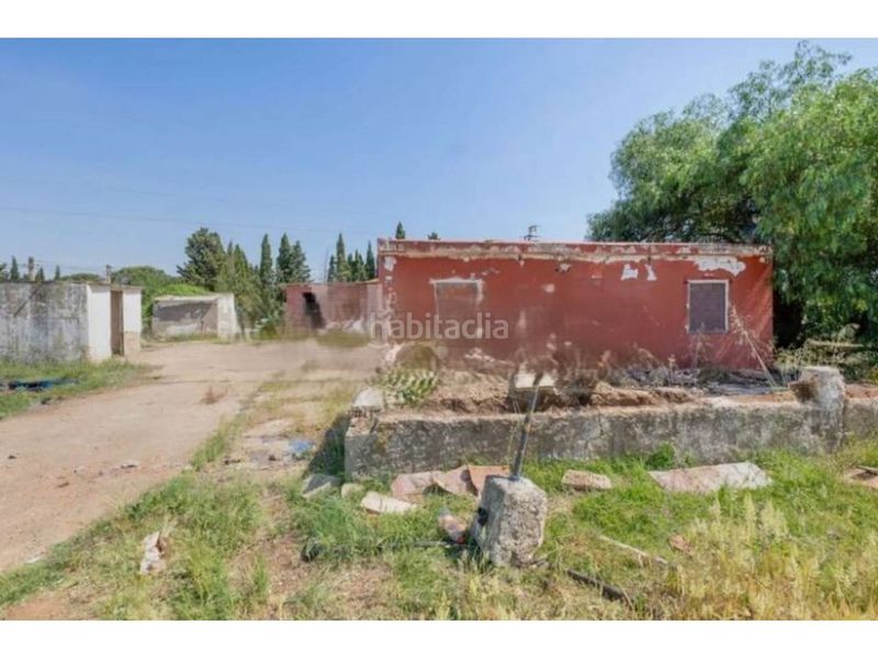 Foto 0267993d-d8d4-4a46-bbc2-352565a68264. Xalet amb aparcament piscina a Carmona