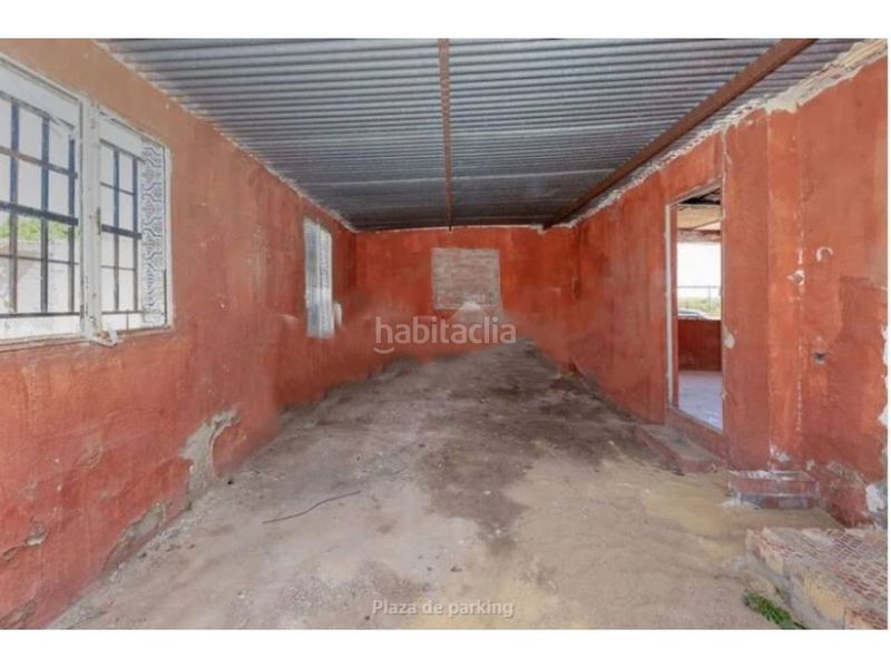 Foto f2cc103e-2724-45a1-9396-1f646b71ffdf. Xalet amb aparcament piscina a Carmona