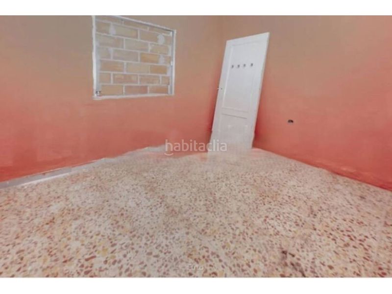 Foto f422c19a-7bb2-403d-a4ce-6267eb730170. Xalet amb aparcament piscina a Carmona
