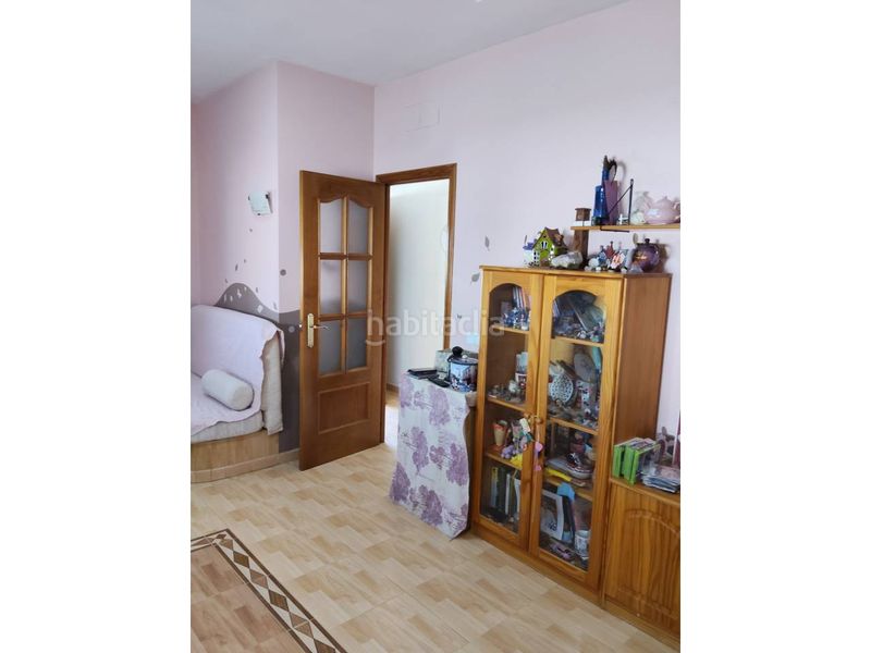 Foto 1dde0e73-d499-4411-abe1-54d9e7bd61f1. Xalet amb calefacció aparcament a Carmona