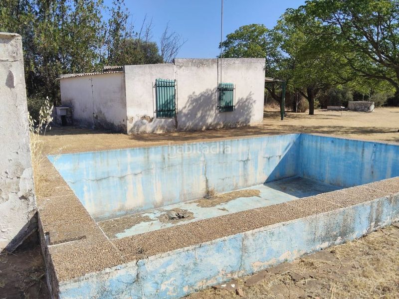 Foto f0d26b03-3d2c-430f-ad24-ec9345985414. Casa  en venta en Carmona