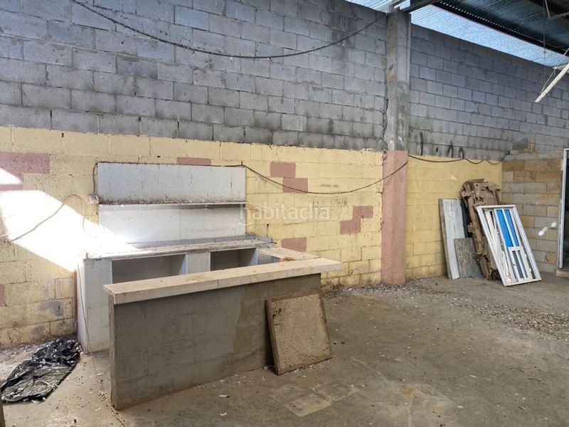 Foto f33f1074-cd5b-4113-968a-80b73a8104eb. Casa amb aparcament piscina a Carmona
