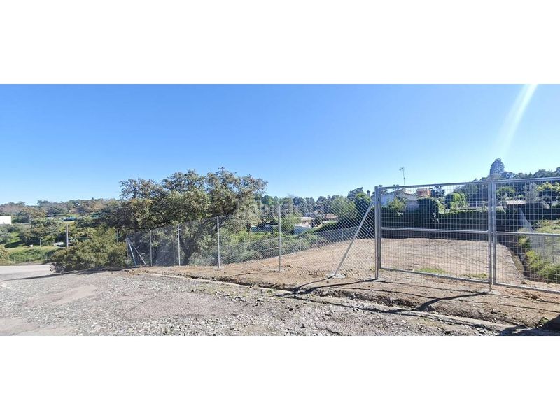 Foto 3a500383-828d-410f-9878-18b59d71ad95. Terreny residencial a Los Lagos Guillena