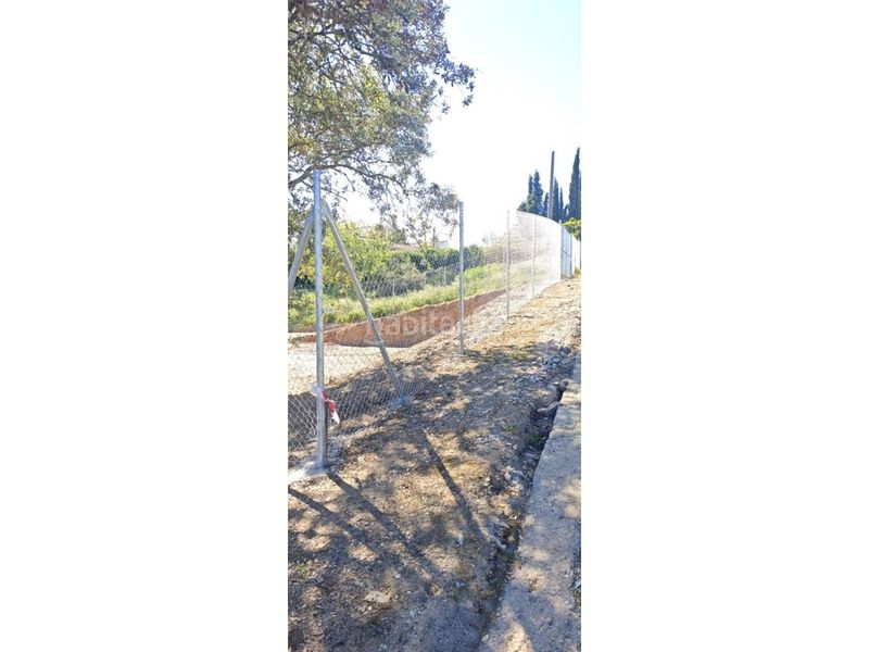 Foto f2dbe62d-5d8e-4ef4-995a-ea2fd2808b4b. Terreny residencial a Los Lagos Guillena