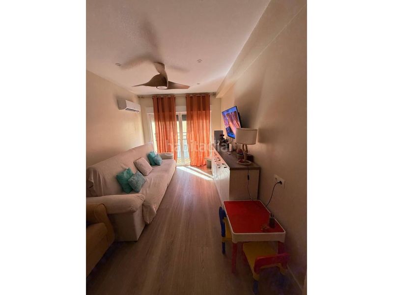Foto 45dab845-0e9e-417f-986d-0158efe89aaa. Flat in calle ángel 29 in Centro - Barriada Mallorca Camas