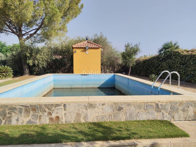 Foto 99a8f016-6531-4900-8049-efe93aa0b016. Chalet dans urbanizacion san francisco de rasoespejo 16 dans Carmona