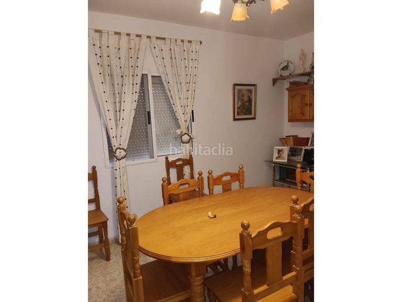 Foto d86081de-40ac-4983-abf7-d73af096d1f0. Chalet dans urbanizacion san francisco de rasoespejo 16 dans Carmona