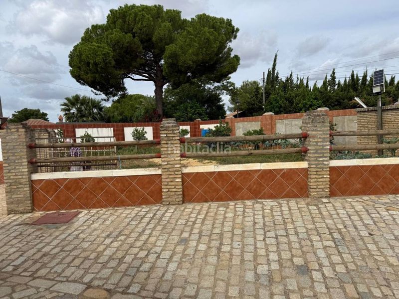 Foto abd6d9ea-dd3f-479d-ab35-45b3ce91640e. Xalet a calle macarena 95 a Carmona