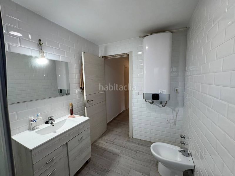 Foto 1a32a0d8-d27d-4876-8894-49b29b1c0f89. Xalet amb aparcament a Carmona