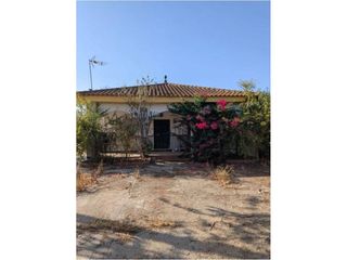 Chalet  Urbanizacion corzo. Chalet unifamiliar en venta en carmona