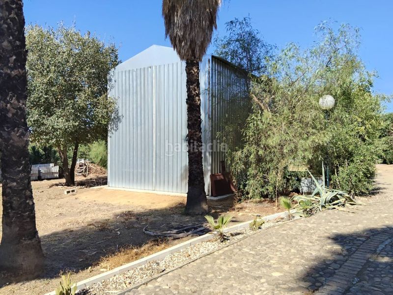 Foto 548bd8f5-8e4f-4d23-a347-4147e7d887fb. Chalet avec chauffage parking piscine dans Carmona