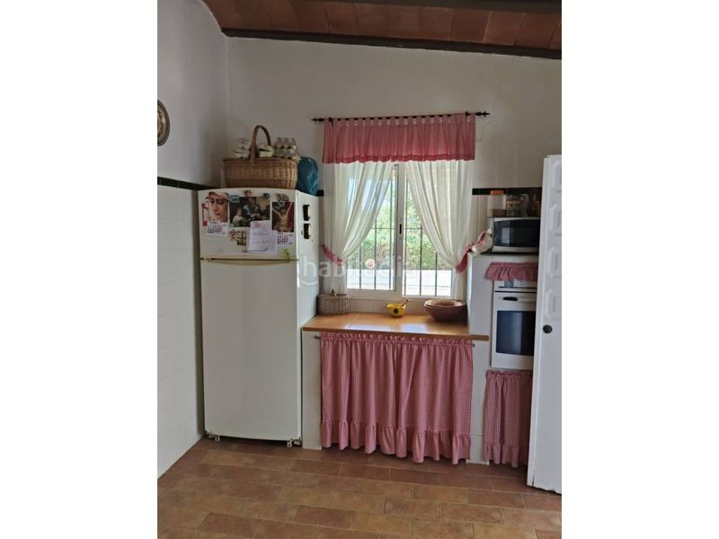 Foto 7b588302-c460-411a-96cc-4aec903ba367. Chalet avec chauffage parking piscine dans Carmona